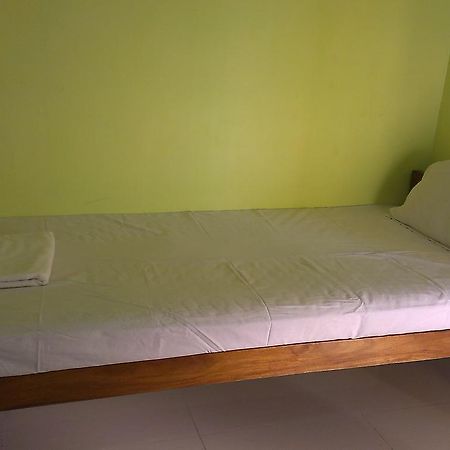Hotel Vinayak Māldah エクステリア 写真